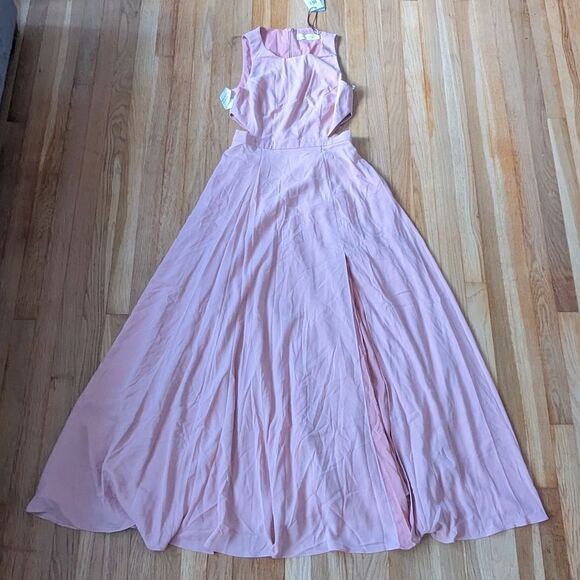 Fame and Partners light blush pink high neck dress with side cutouts NWT - Picture 2 of 7